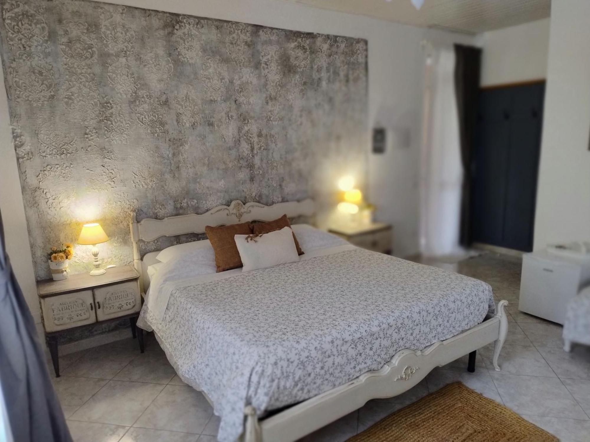 Grotta Dei Puntali B&B Carini Eksteriør bilde