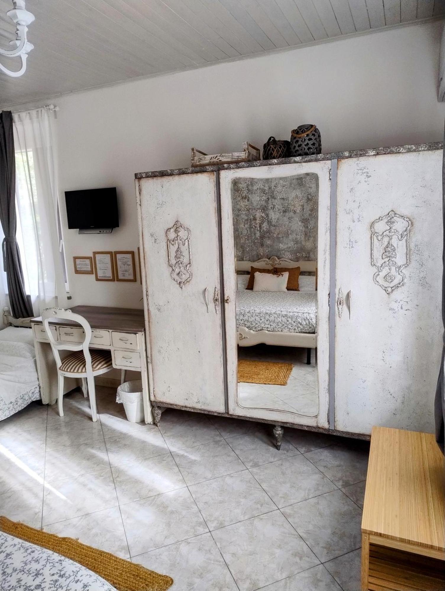 Grotta Dei Puntali B&B Carini Rom bilde